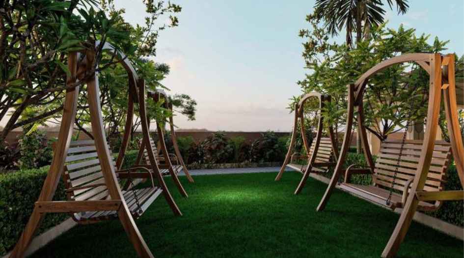 Omnetra-Malad-Vrindavan-CHSL-Amenities-Swing-Garden